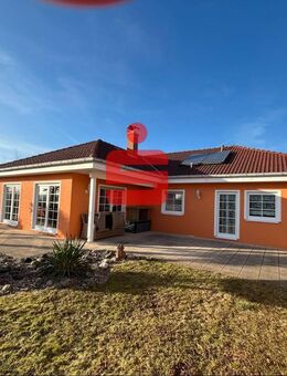 Bungalow in Top Zustand mit Doppelgarage - Binsfeld