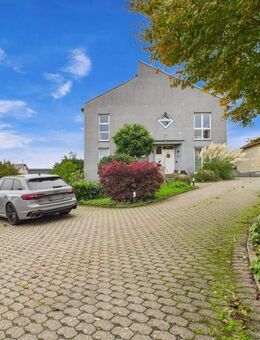 Geräumiges Einfamilienhaus mit weitläufigem Grundstück - Mettlach