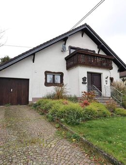 Einfamilienhaus in ruhiger Ortsrandlage mit Garten und Garage - Dohr