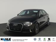 Audi A3, 1.0 TSFI Sport hinten, Jahr 2018 - Hannover