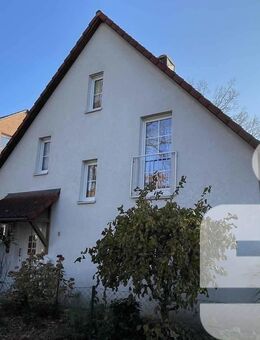 Einfamilienhaus in Nürnberg-Kornburg, Baujahr 2000 - Nürnberg