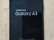 Smartphone SAMSUNG Galaxy A3 - Bad Wiessee
