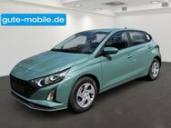 Hyundai i20, 1.2 Select Benziner 84PS Fast Start 2024, Jahr 2022 - Leonberg (Baden-Württemberg)