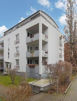 Rod-Gebiet Tolle 3-Zimmer-ETW mit tollem Balkon und Garage auf Erbbaugrundstück! - Pforzheim