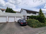 Zweifamilienhaus mit flexiblem Ausbaupotenzial & drei Garagenplätzen in Schmallenberg – Bad Fredeburg - Schmallenberg