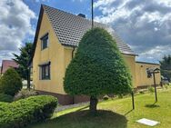 Wohnoase mit Weitblick: Einfamilienhaus mit Sauna, Pool & Ausbaureserve in Medingen - Ottendorf-Okrilla