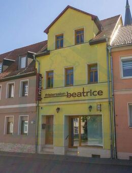 Gepflegtes und charmantes Wohnhaus mit separater Gewerbeeinheit im Zentrum von Apolda - Apolda