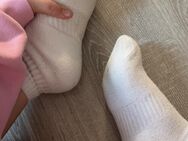 Verkaufe stinkende lang getragene weiße Nike Socken gr. 39🦶🏼🩷 - Tettnang