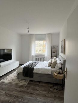 Gepflegte 3,5-Zimmer-Wohnung mit Loggia - Sankt Ingbert