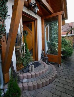 Charmante Doppelhaushälfte in gewachsener Wohnlage - viel Platz für die ganze Familie - Hövelhof (Sennegemeinde)