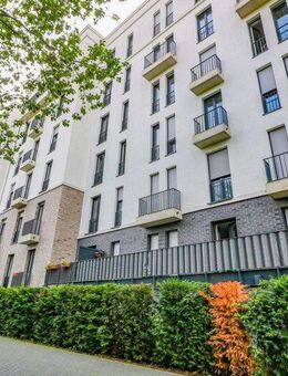 Elegante Etagenwohnung mit Loggia & moderner Markenküche - Ihr neues Zuhause mit Weitblick - Frankfurt (Main)