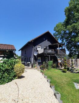 Nur ein Nachbar! Gemütliches kleines mit EFH/Werkstatt/Gartenhaus und über 3.000 qm Grund! - Fürstenzell