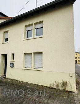 Einseitig angebautes Wohnhaus mit viel Potential in Dudeldorf zu verkaufen! - Dudeldorf