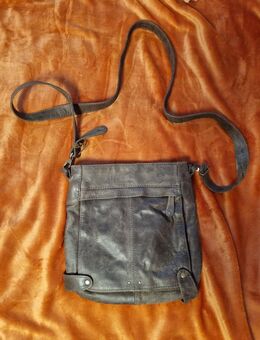 Lässige Vintage-Umhängetasche / Crossbody Bag aus ECHTEM LEDER - Rosenfeld