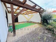 RESERVIERT!!Großzügiges Wohnhaus mit weitläufigen Grundstück ** Keller ** Wintergarten * Top *** - Leuchtenberg
