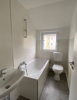 2-RWE in schöner Lage +++ modern und frisch saniert +++ - Langenweißbach