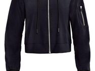 Winshape Trainingsjacke Functional Comfort One Pocket Jacket J009C