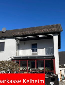 gepflegtes Zweifamilienhaus mit 2 Garagen und "Gästehaus" in Abensberg - Abensberg