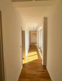 Für Paare oder Familien: 3,5 Zimmer mit toller Dachterrasse! - Dachau
