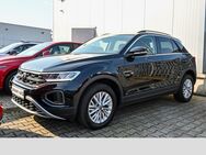 VW T-Roc, 2.0 TDI Life, Jahr 2023 - Duisburg