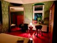 Stilvolles Stunden-Appartement (Stundenzimmer) für Dates und Fotoshootings. Ein komplettes Appartement mit eigenem Bad in 01257
