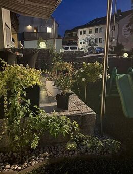 Nah zum Brombachsee! Gepflegtes 2-Fam.-Haus zum Selbstbezug - auch attraktiv zur Vermietung! - Spalt