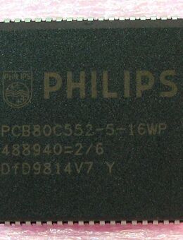 Philips Single-Chip 8-bit Microcontroller / Mikrocontroller - PCB80C552-5-16WP - 68 pin - 488940=2/6 - Biebesheim (Rhein)
