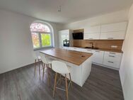 Stylische Erdgeschosswohnung mit eigenem Garten in ruhiger Lage von Lauter - Lauter-Bernsbach