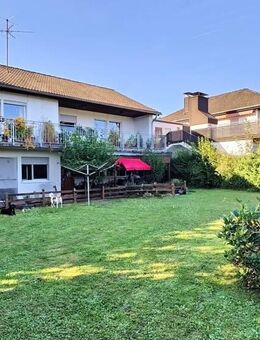""schönes Zwei-Familienhaus in bester Blicklage in Taunusstein"" - Taunusstein