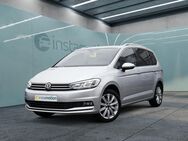 VW Touran, 1.5 TSI Highl, Jahr 2023 - München