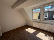 3-Zimmer Wohnung im Dachgeschoss***ab sofort frei - Duisburg