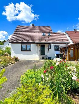 Einfamilienhaus auf großem Grundstück in toller Lage! - Heidenheim (Brenz)