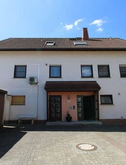 schönes Mehrfamilienhaus mit 3 Einheiten und Top-Potenzial zur flexiblen Nutzung in Kefenrod - Kefenrod