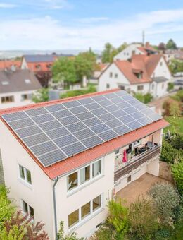 Ihr neues Zuhause in Ziegetsdorf - Modernisiertes Zweifamilienhaus mit Gartenparadies und PV-Anlage! - Regensburg