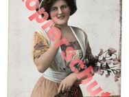 Alte Grußkarte „Blumenfrau“, gelaufen 1911 - Landsberg