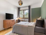 Gemütliches Zimmer in einem Co-Living-Apartment in Frankfurt - Frankfurt (Main)