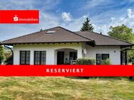 Wohnen im Bungalowstil auf traumhaftem Grundstück - Dautphetal