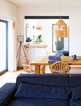 Kurzzeit-Miete: LOFT im luxuriös sanierten Gutshof, 140 qm, 2 SZ, 2 Bäder, WC, EBK, Terrasse, 2 x TG - Köln