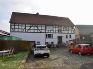 Ihr neues Zuhause: Einfamilienhaus mit Garten in zentraler Lage! Keine Käuferprovision! - Felsberg