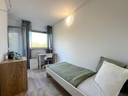2 freie WG-Zimmer/SHARED FLAT ?? Liederbach am Taunus - optional Frauen WG - Liederbach (Taunus)