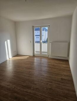 Charmanter Altbau trifft modernen Komfort: 4-Zimmer-Wohnung in Trierer Innenstadt! - Trier