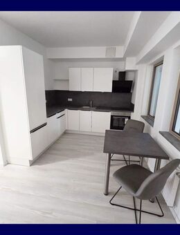 Neues 1-Zimmer-Apartment, separater Koch- und Essbereich + Einbauküche + Duschbad + Aufzug - Aachen