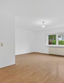 Sofort bezugsbereit: Helle Erdgeschosswohnung in ruhiger Lage von Karlsruhe-Neureut mit Gartenanteil - Karlsruhe