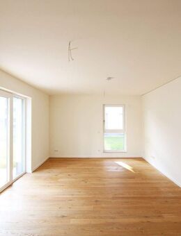 Elegante Komfortwohnung im Erstbezug - mit Tiefgarage/Wallbox, geräumigem Balkon und toller Ausstattung! - Königs Wusterhausen