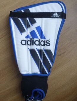 Neue Adidas Schienbeinschoner - Homburg