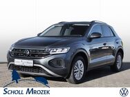 VW T-Roc, 1.0 Life, Jahr 2022 - Schladen-Werla