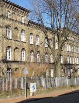 große 2- Zimmer-Loftwohnung im Junkerhohlweg 17 - Flensburg