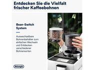 De'Longhi Kaffeevollautomat Rivelia EXAM440.55.W, zwei 250g-Bohnencontainer, grau