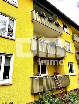 Helle Vierzimmerwohnung (Hochparterre) mit Balkon in Traumlage - Kassel
