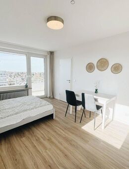 Vollmöbliertes Apartment mit Panoramablick - München
